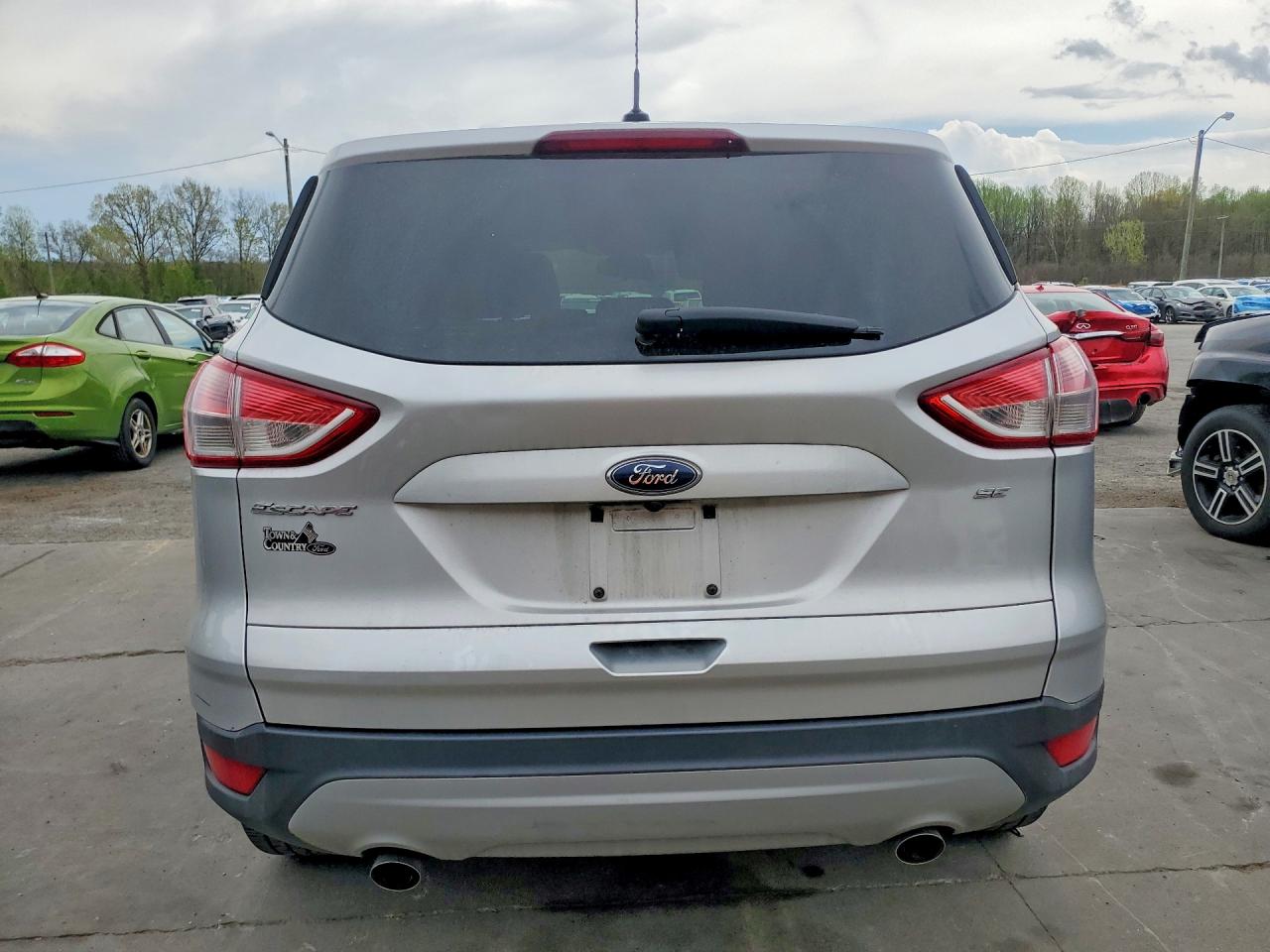 2015 FORD ESCAPE SE photo 16