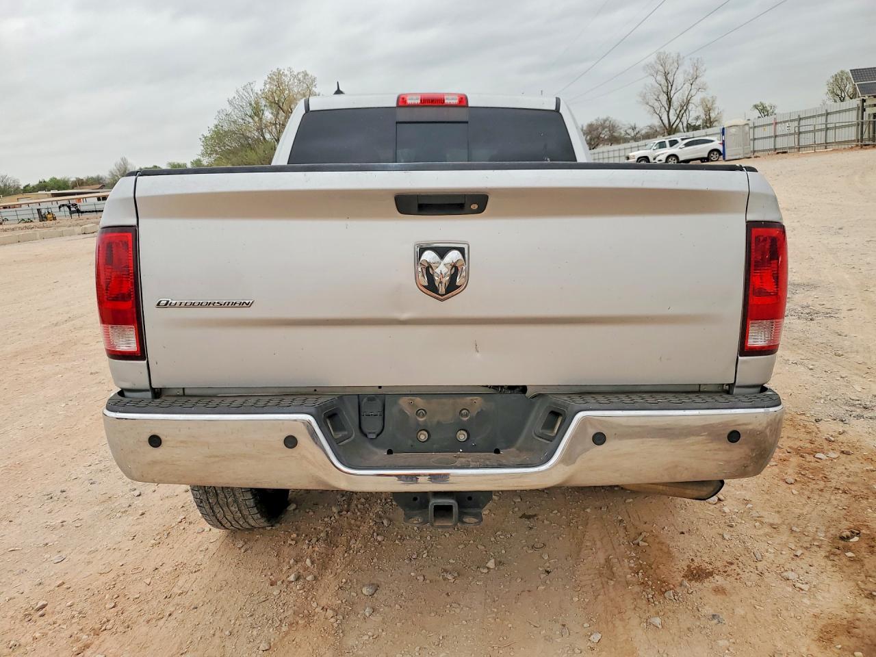 2013 RAM 1500 SLT photo 6