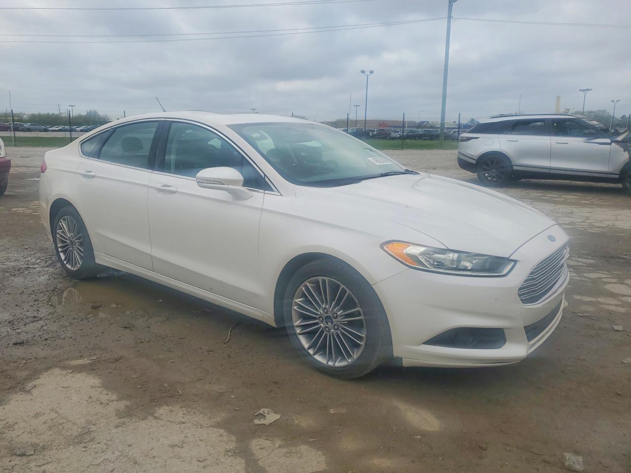 2014 FORD FUSION SE photo 7