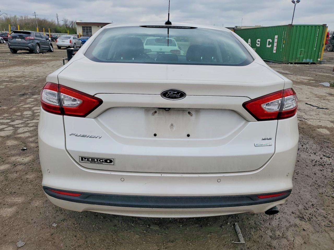 2014 FORD FUSION SE photo 11