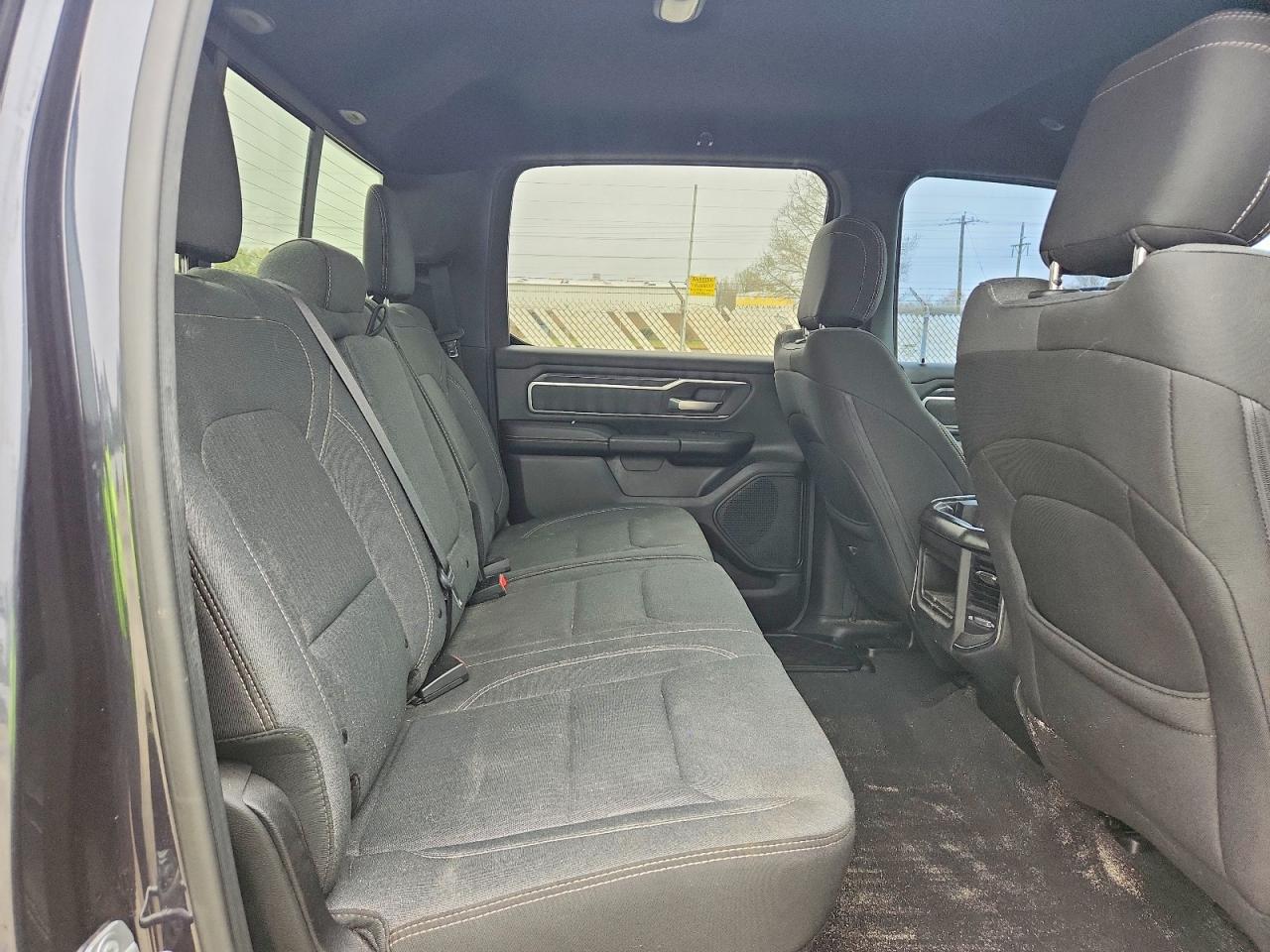 2019 RAM 1500 BIG HORN photo 19