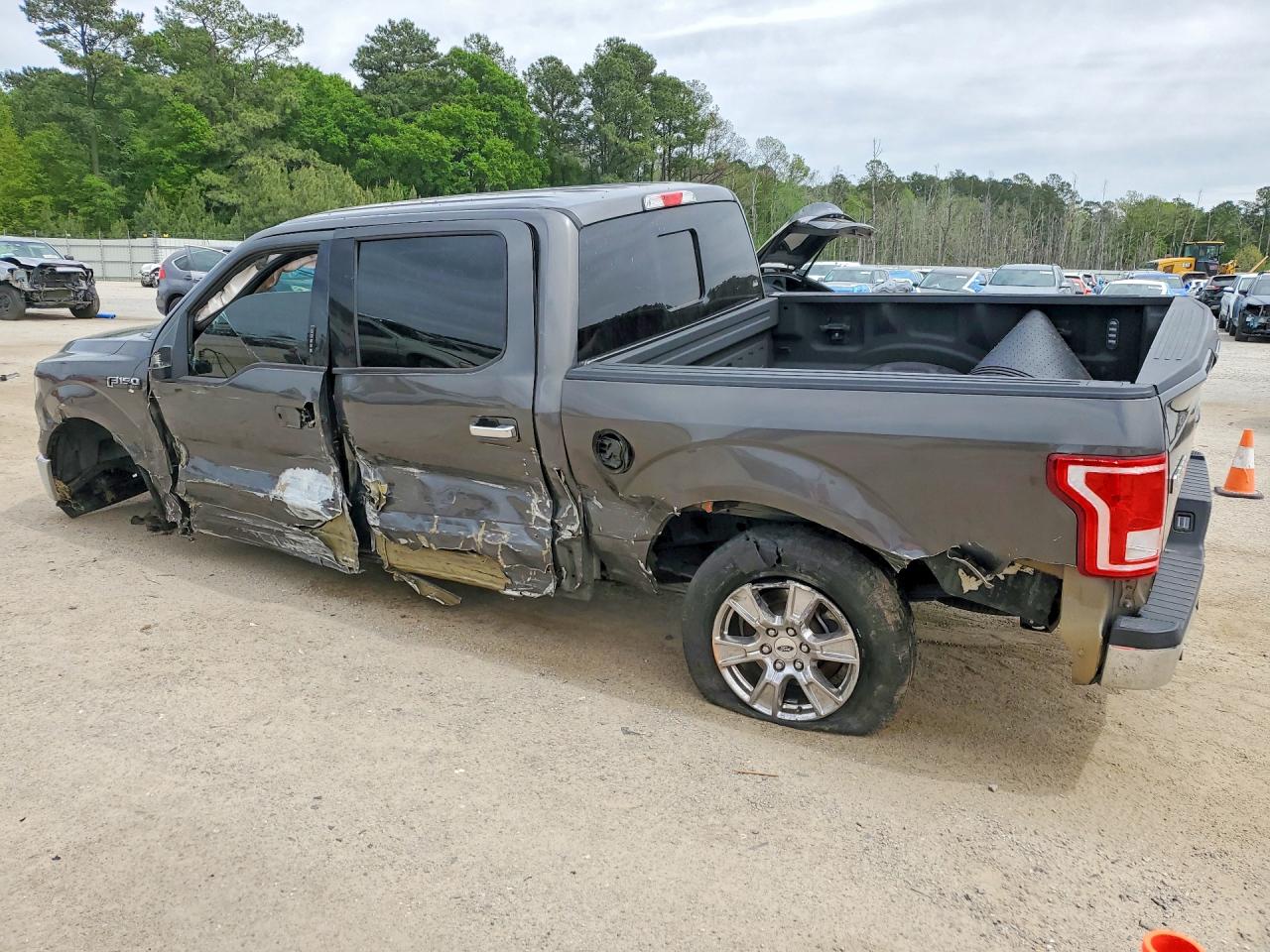 2017 FORD F150 SUPERCREW photo 3