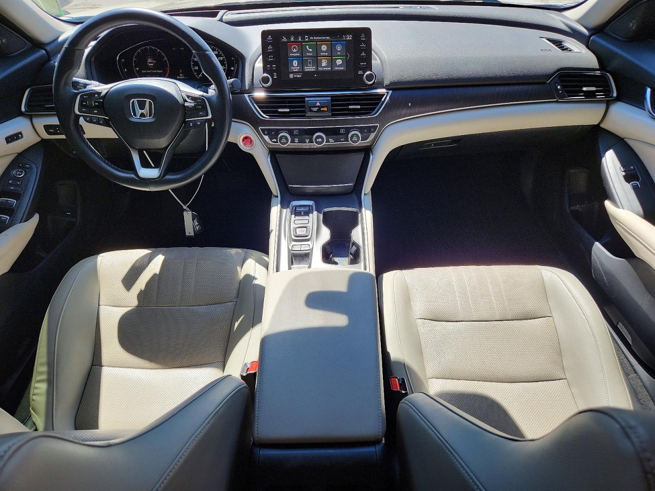 2018 HONDA ACCORD TOURING photo 8
