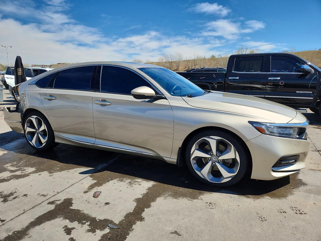 2018 HONDA ACCORD TOURING photo 4