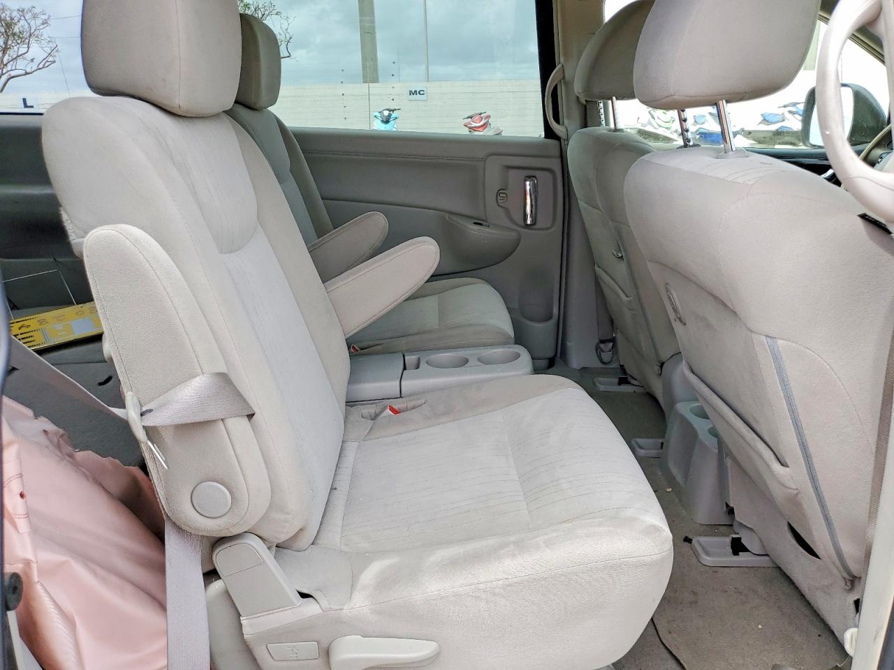2015 NISSAN QUEST 3.5 SV photo 21