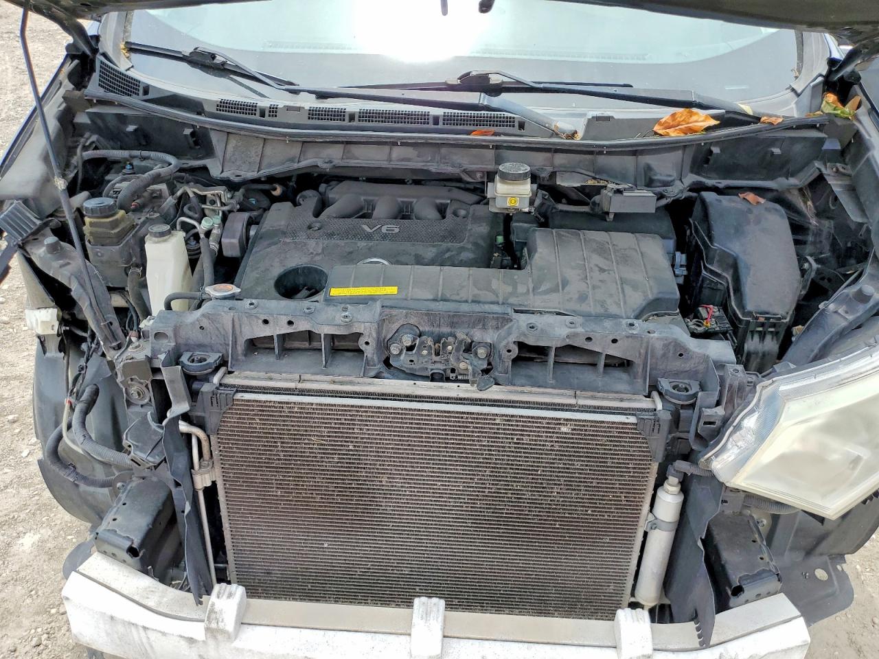 2015 NISSAN QUEST 3.5 SV photo 23