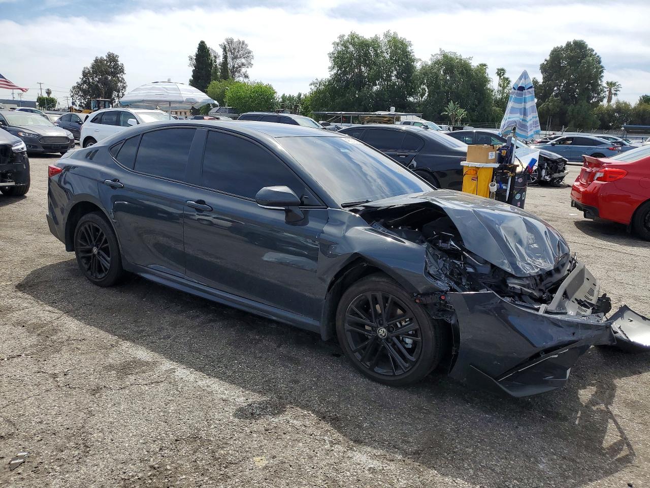 2025 TOYOTA CAMRY SE photo 10
