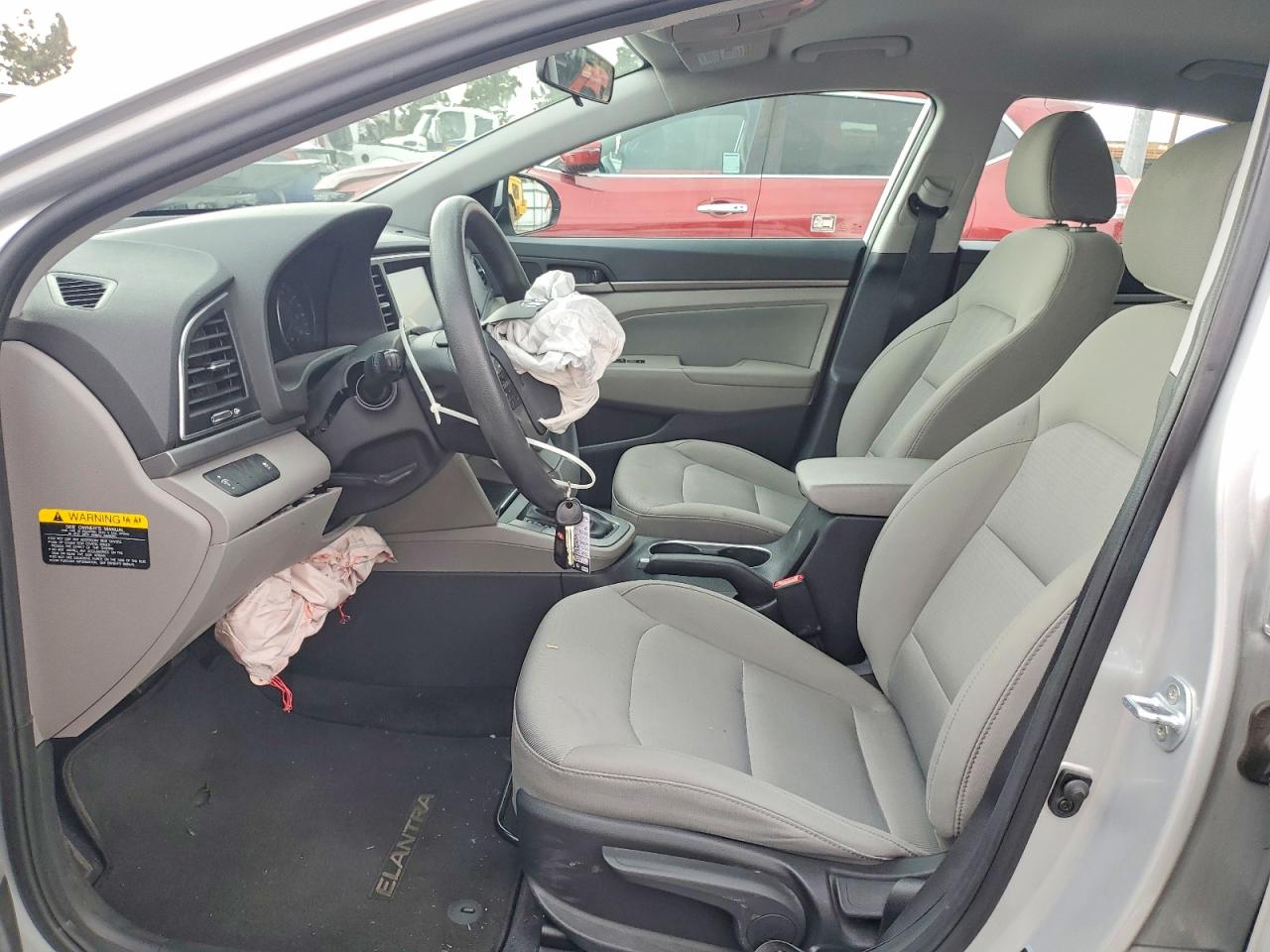 2017 HYUNDAI ELANTRA SE photo 7