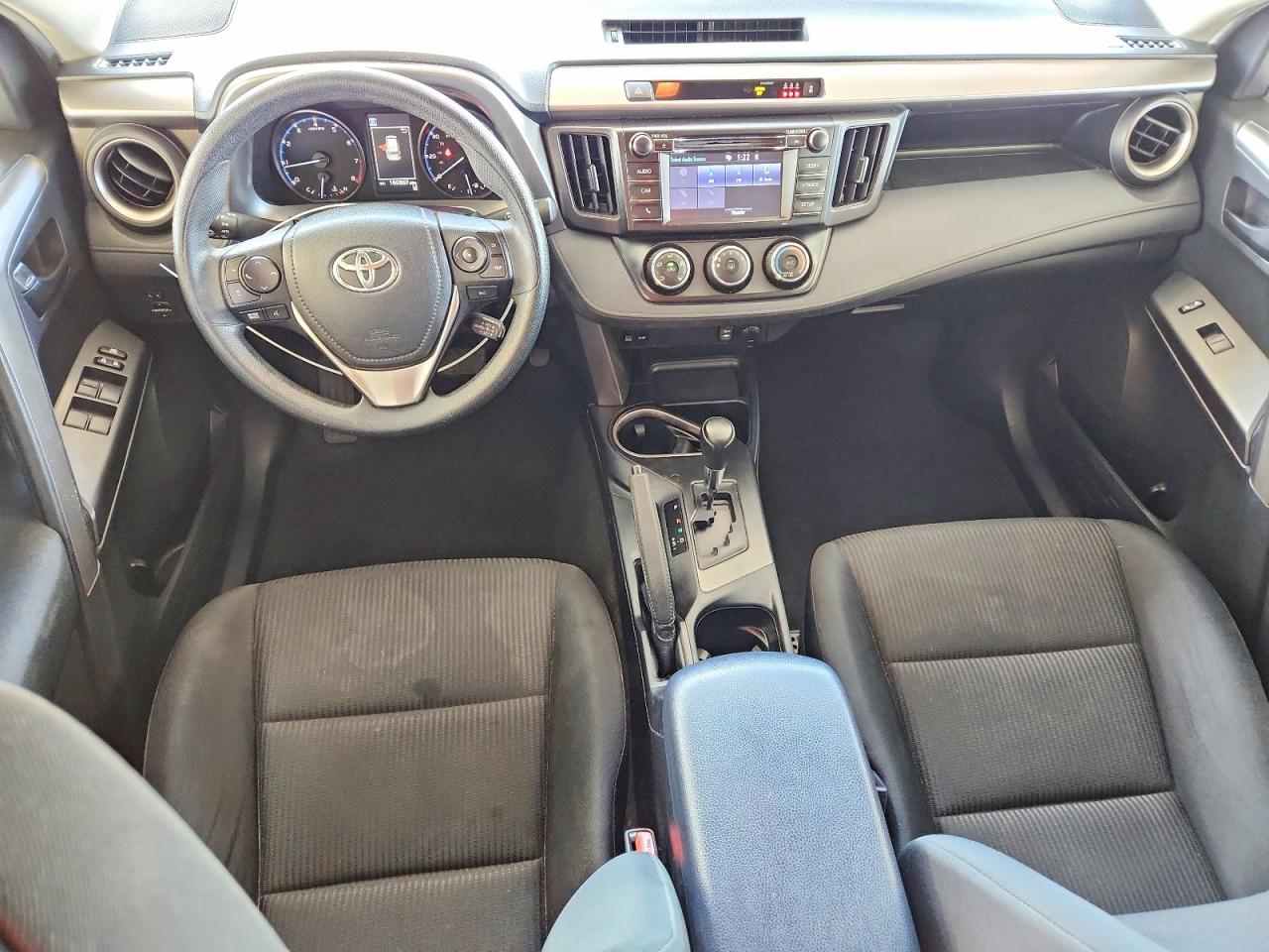 2017 TOYOTA RAV4 LE photo 22