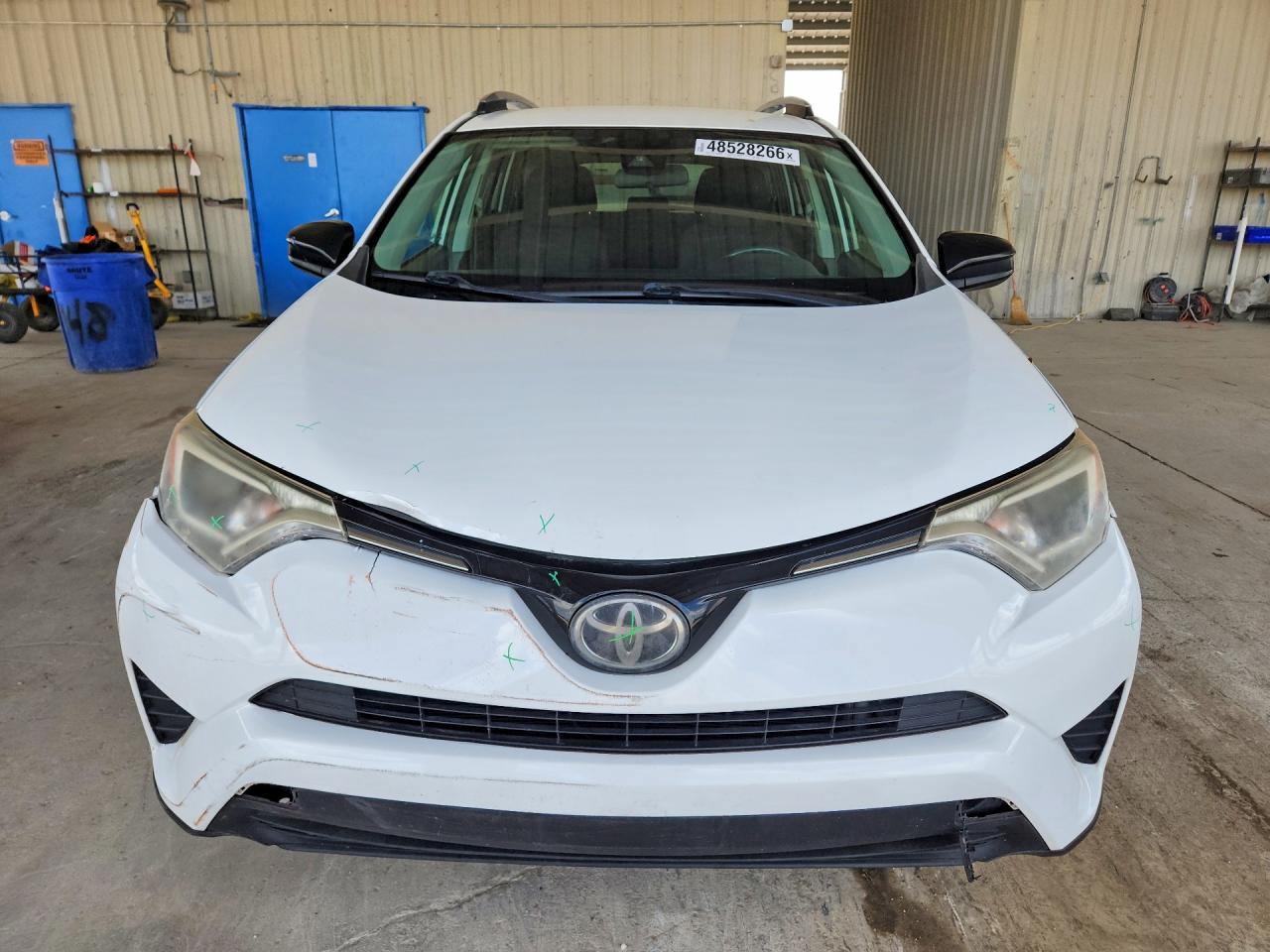 2017 TOYOTA RAV4 LE photo 13