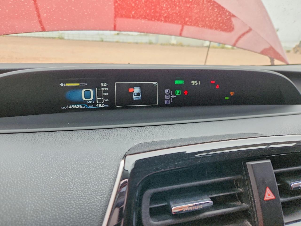 2016 TOYOTA PRIUS FOUR photo 25