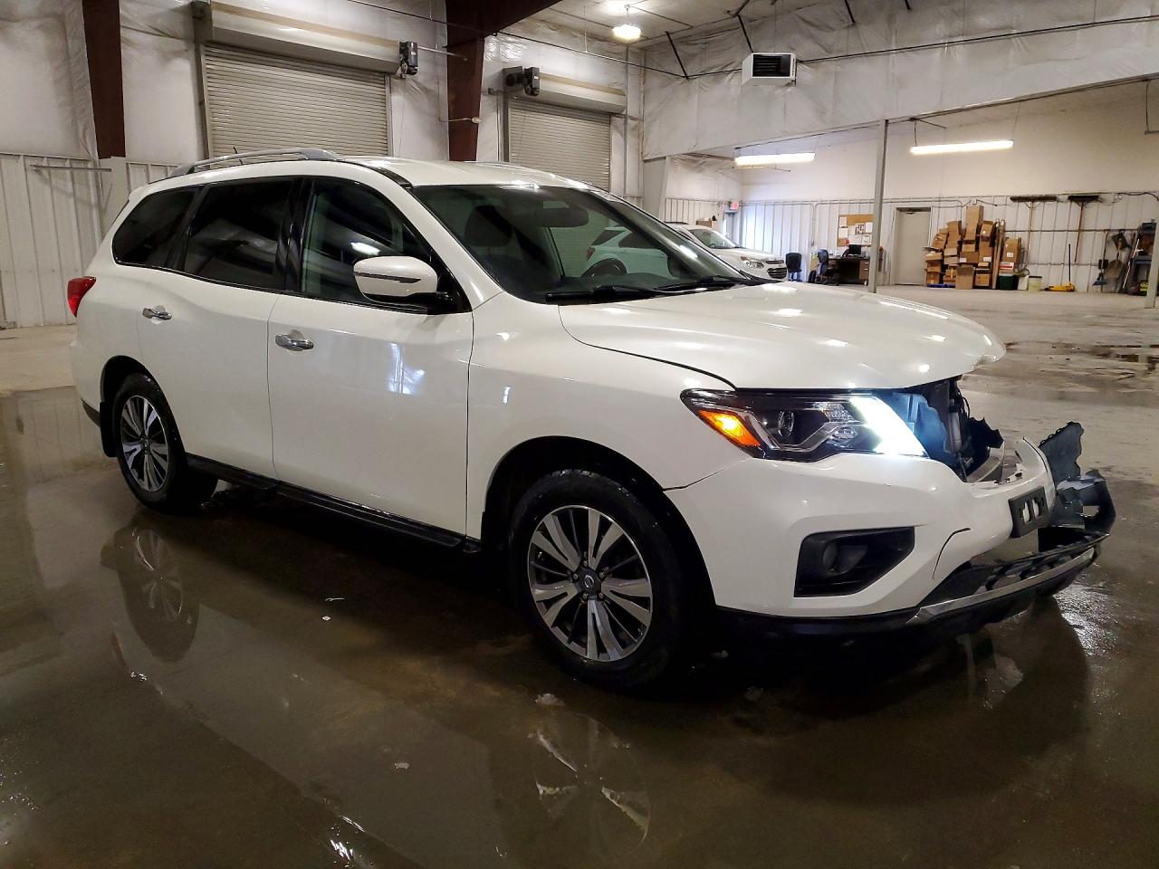 2017 NISSAN PATHFINDER SV photo 7