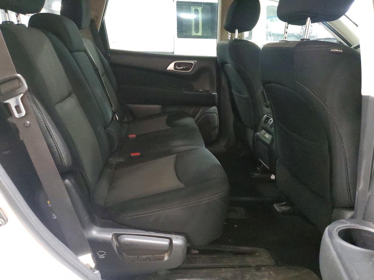 2017 NISSAN PATHFINDER SV photo 21