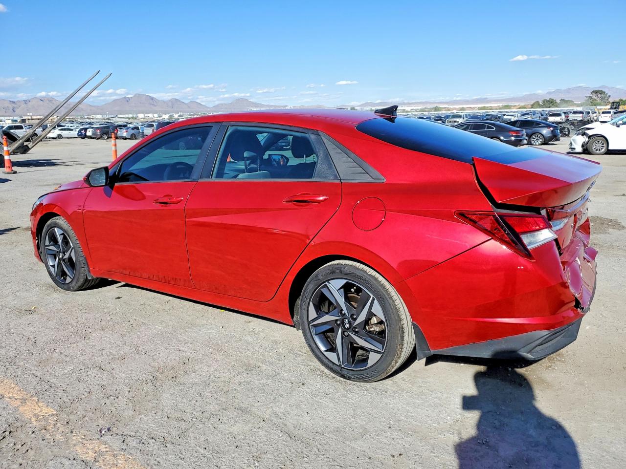 2023 HYUNDAI ELANTRA SEL photo 4