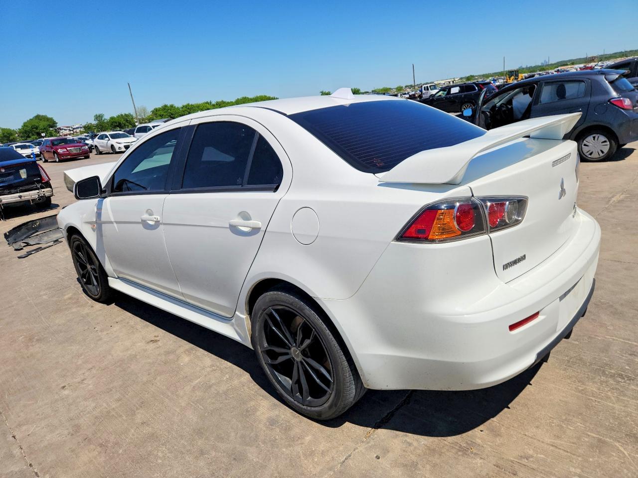 2011 MITSUBISHI LANCER GTS photo 3
