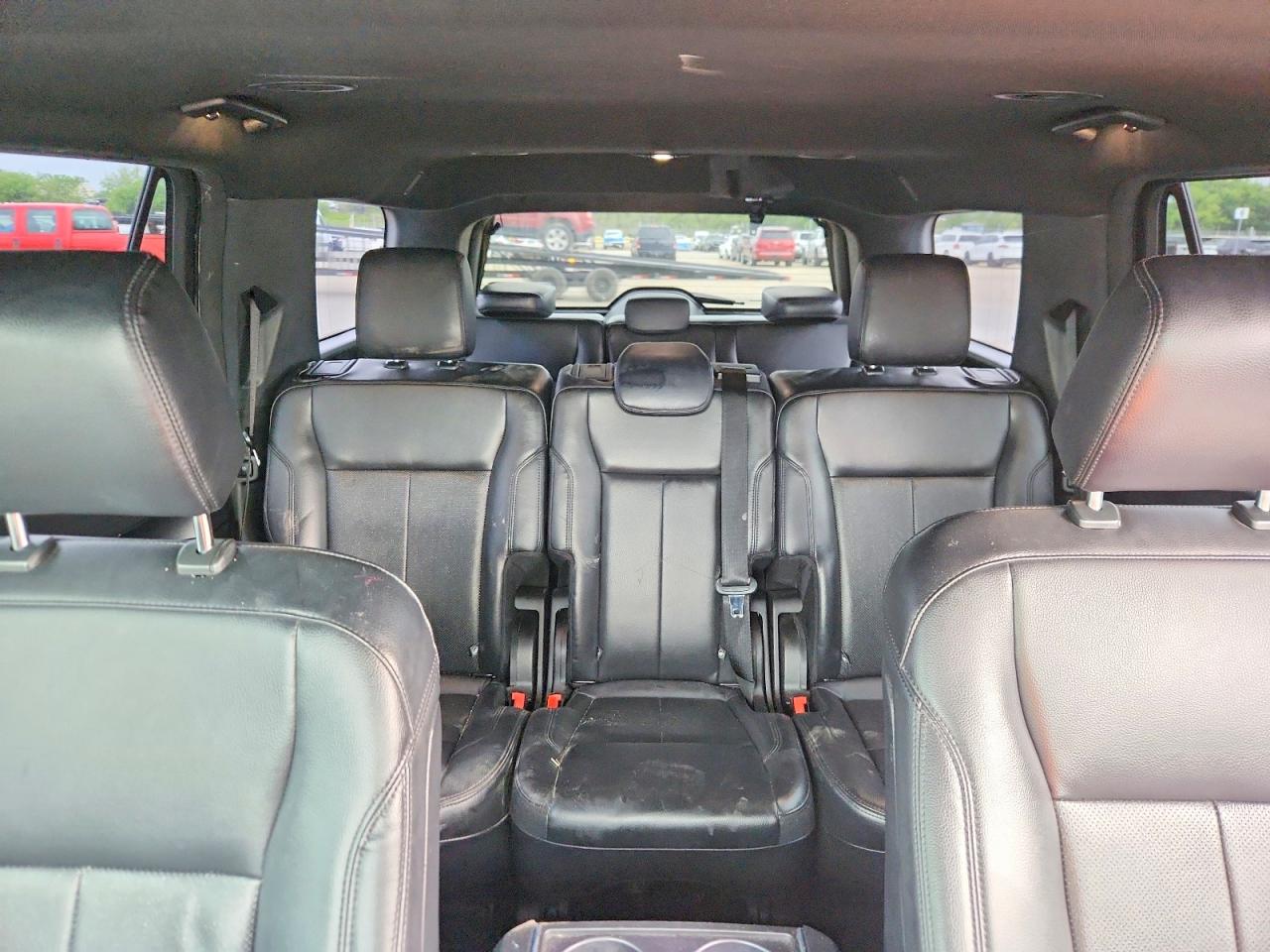 2019 FORD EXPEDITION XLT photo 19