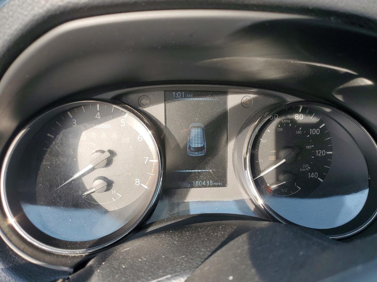 2017 NISSAN ROGUE SV photo 25