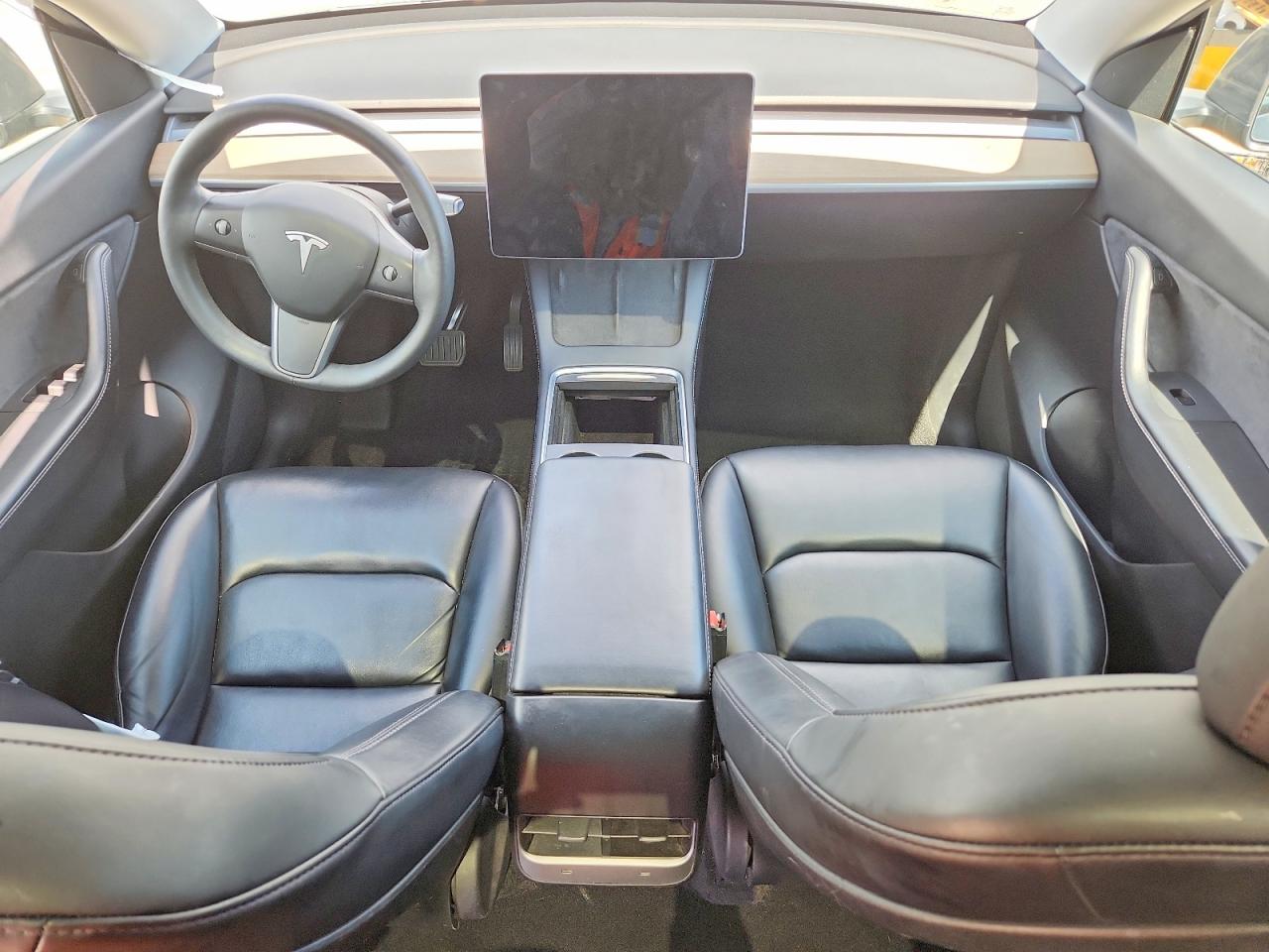 2021 TESLA MODEL Y photo 8