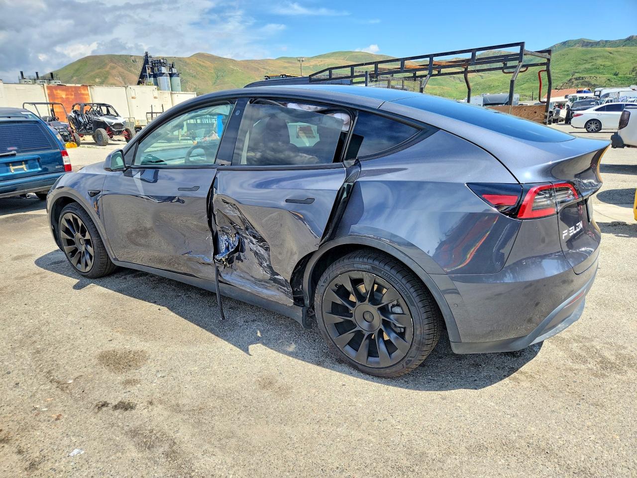 2021 TESLA MODEL Y photo 2