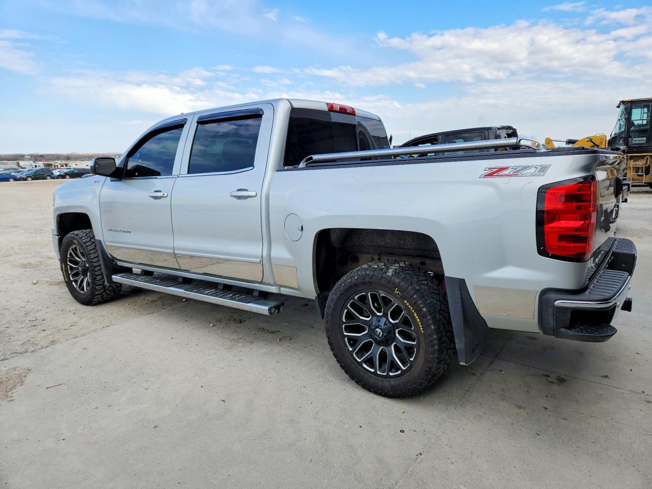 2015 CHEVROLET SILVERADO K1500 LT photo 3
