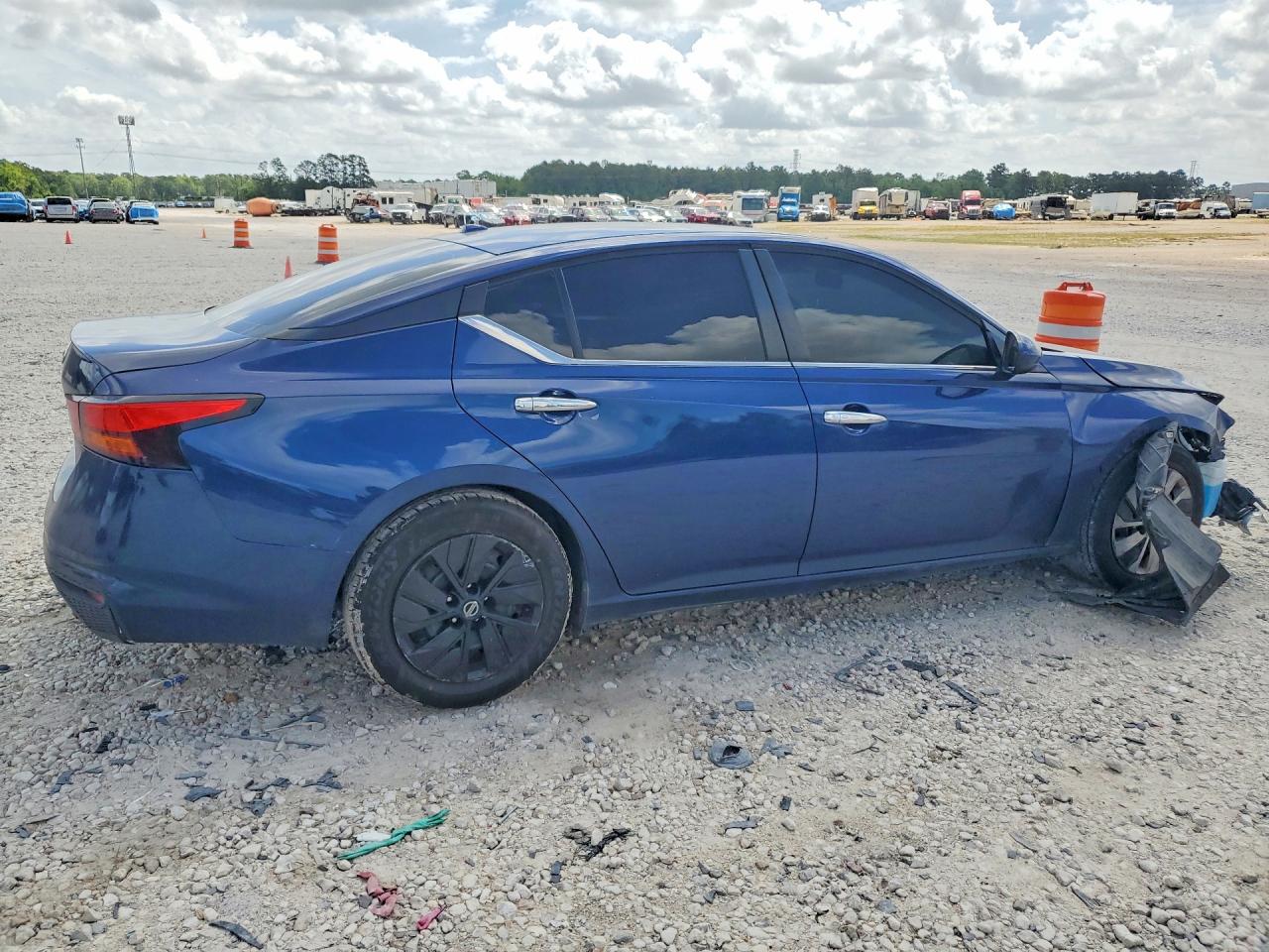 2019 NISSAN ALTIMA 2.5 S photo 5