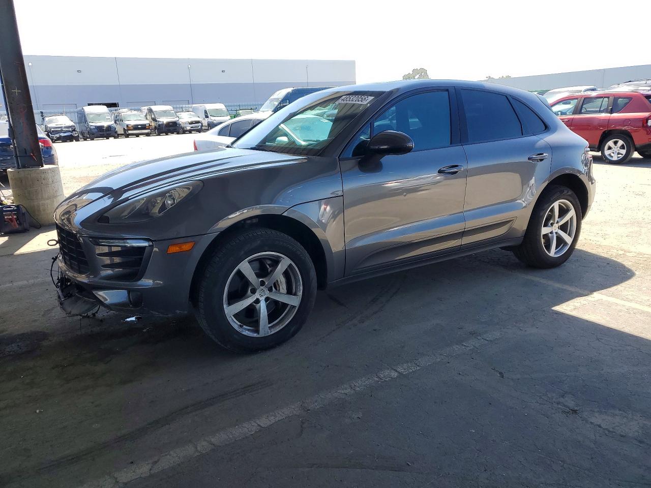 2015 PORSCHE MACAN