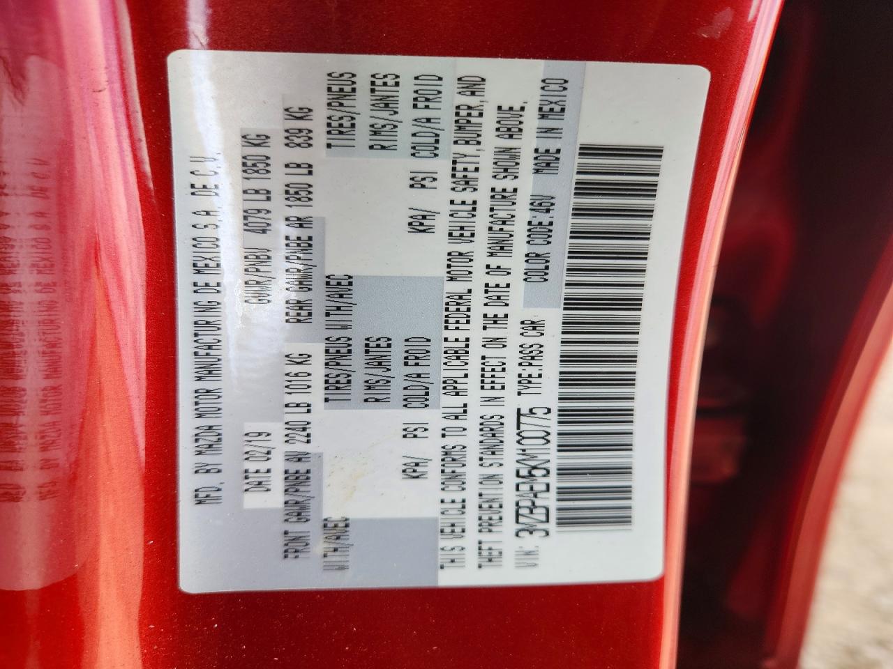 2019 MAZDA 3 PREMIUM photo 23