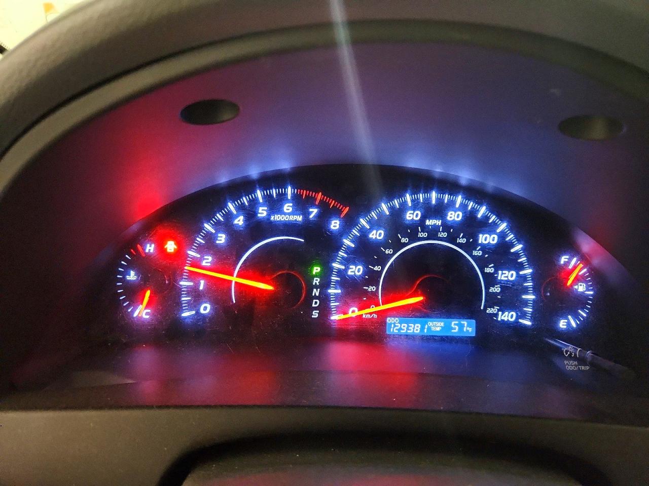 2010 TOYOTA CAMRY LE photo 17