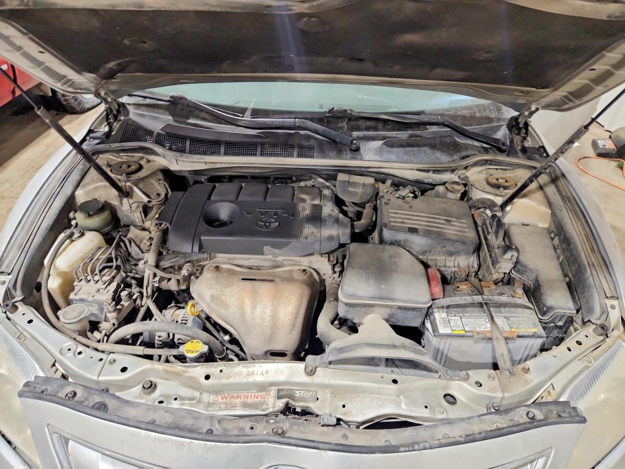 2010 TOYOTA CAMRY LE photo 21