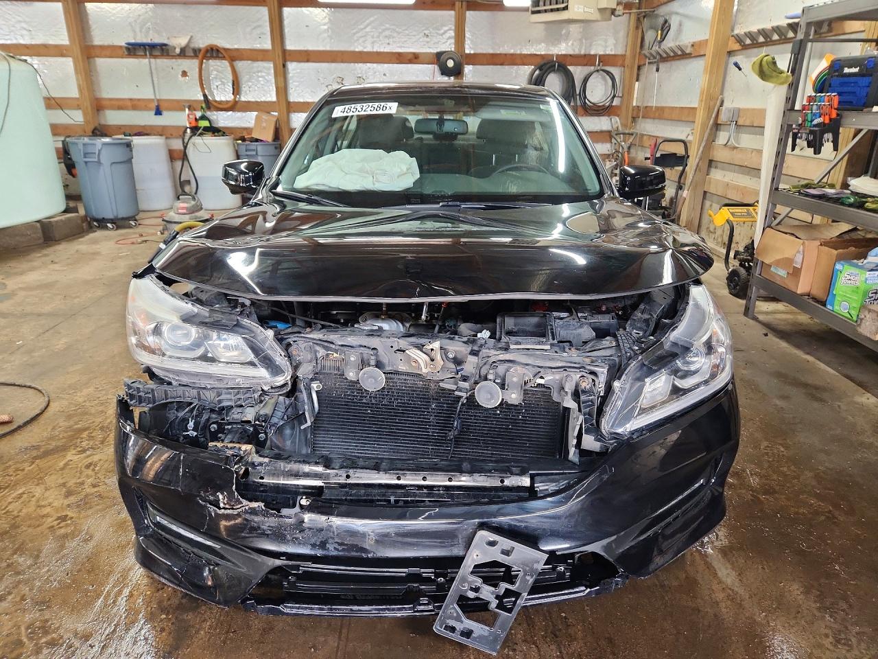 2017 HONDA ACCORD EX photo 13