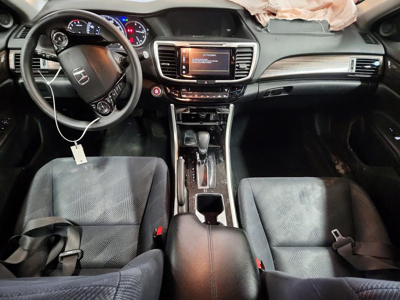 2017 HONDA ACCORD EX photo 22