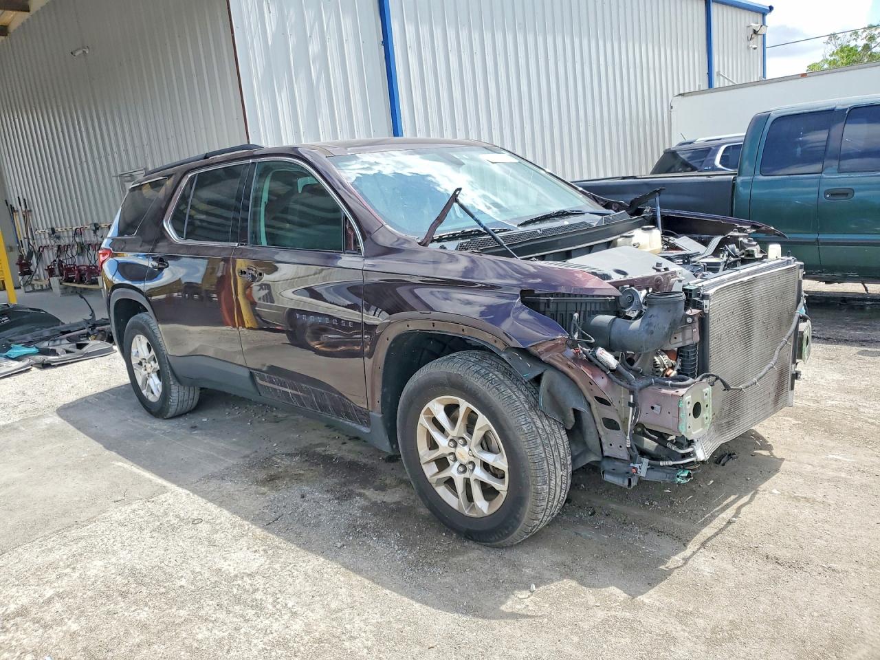 2020 CHEVROLET TRAVERSE LT photo 10