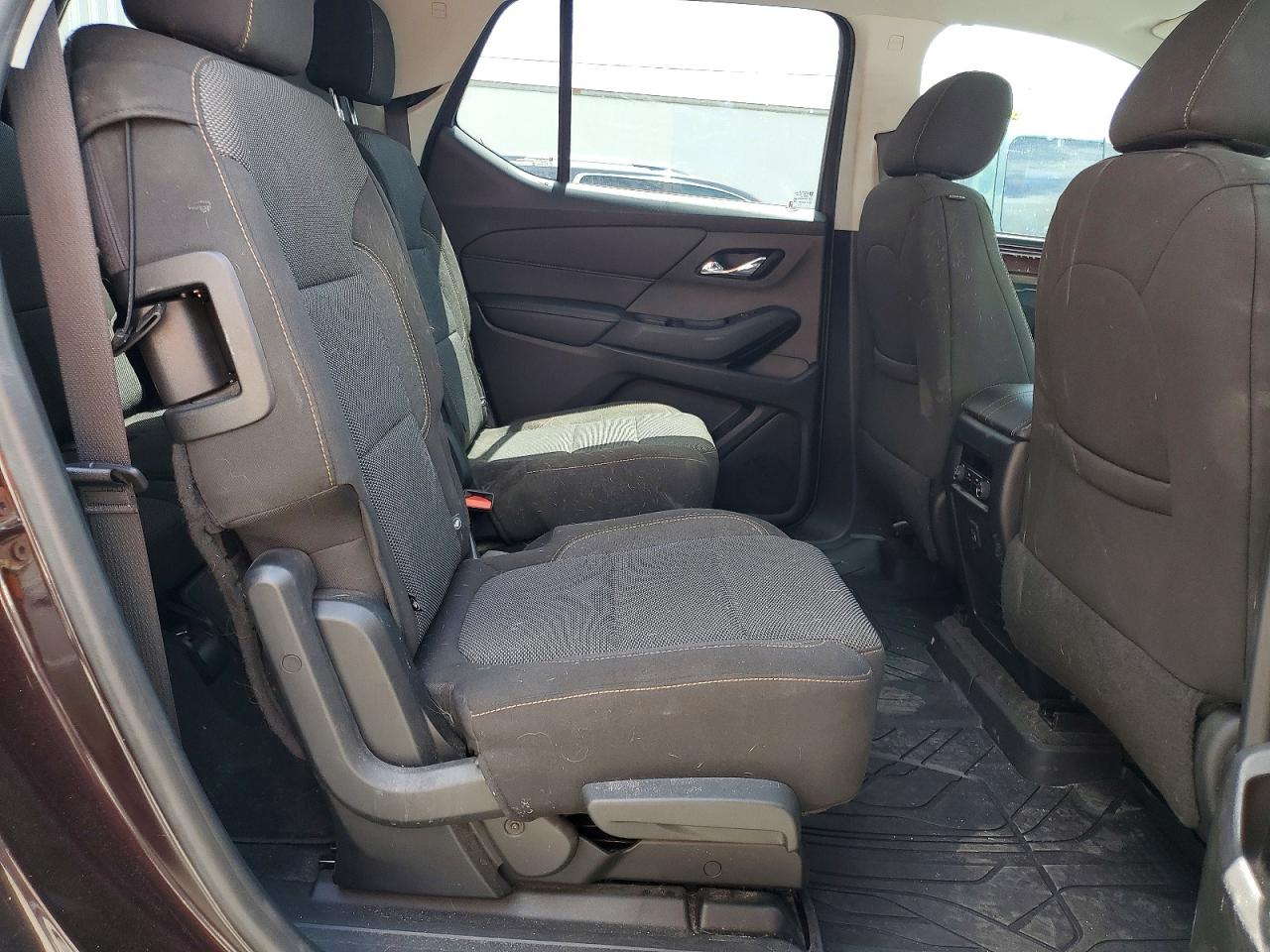 2020 CHEVROLET TRAVERSE LT photo 31