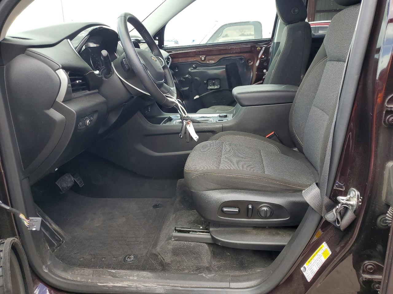 2020 CHEVROLET TRAVERSE LT photo 19