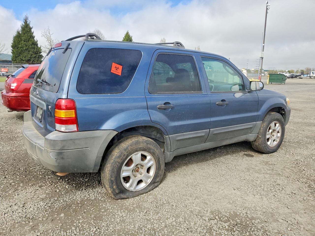2005 FORD ESCAPE XLT photo 5