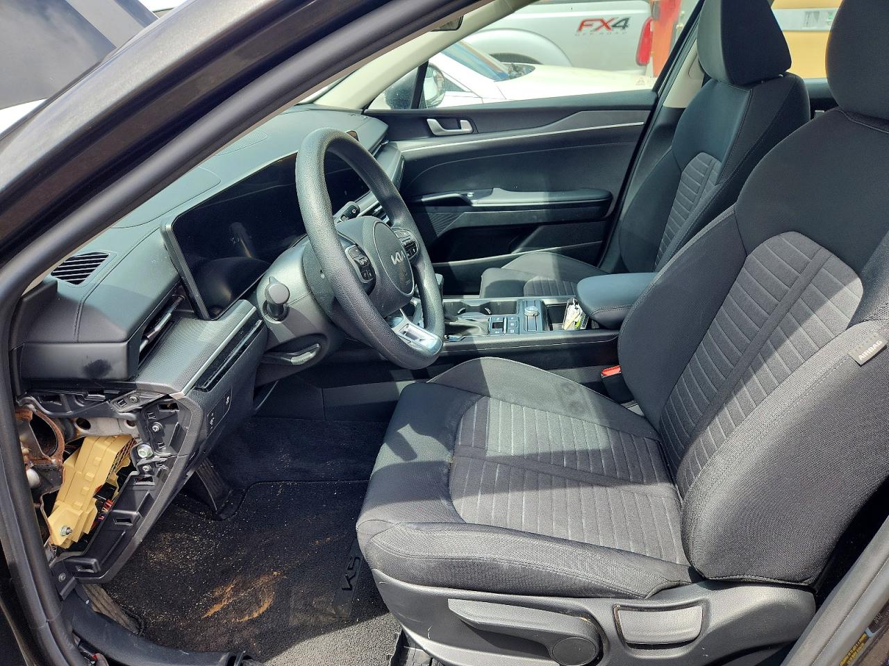 2025 KIA K5 LXS photo 19