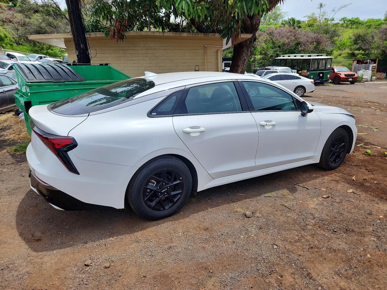 2025 KIA K5 LXS photo 5