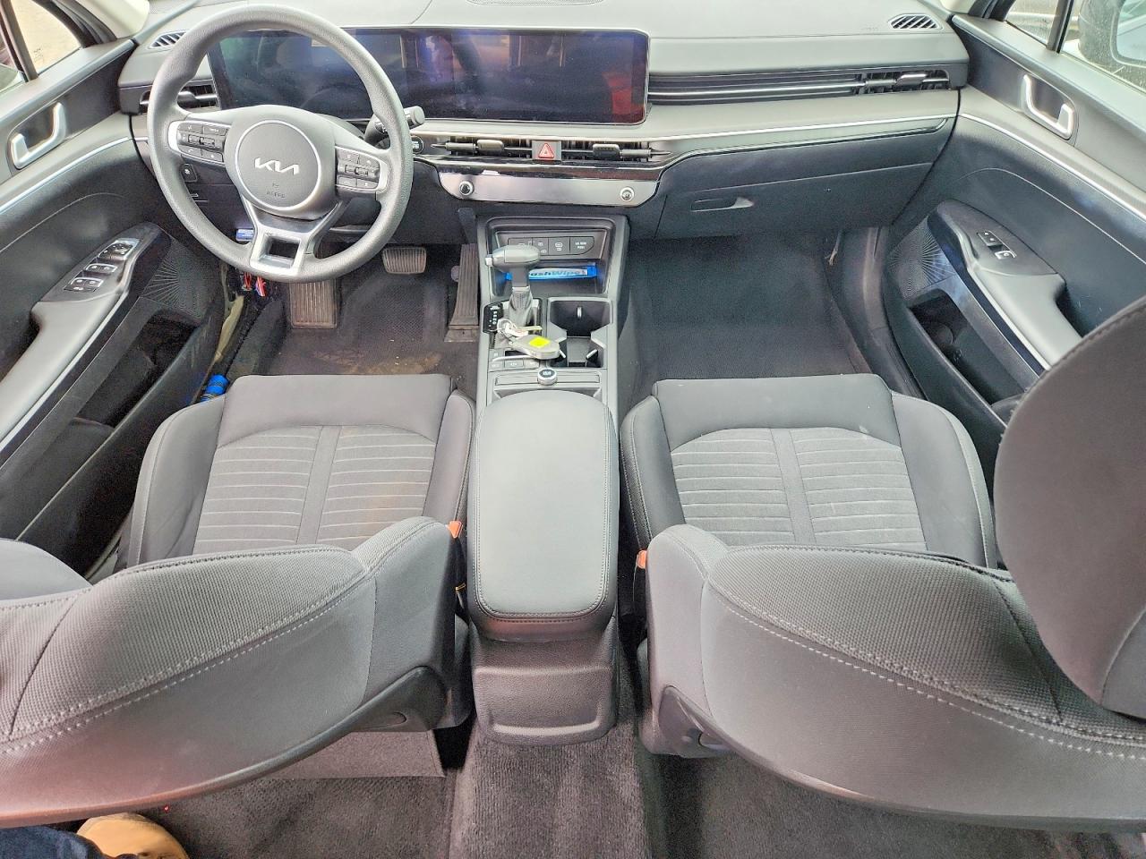 2025 KIA K5 LXS photo 15
