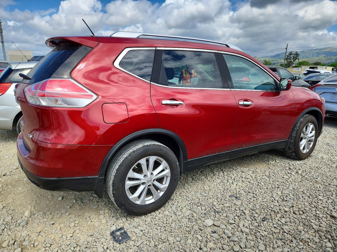 2016 NISSAN ROGUE SV photo 3