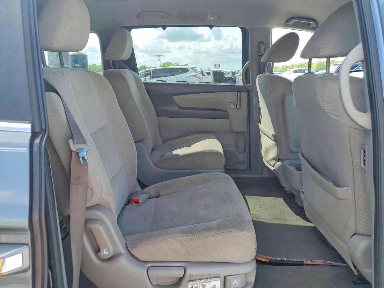 2012 HONDA ODYSSEY EX photo 31