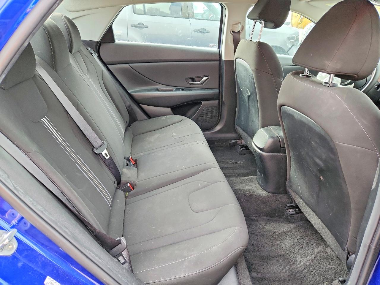 2023 HYUNDAI ELANTRA SEL photo 19