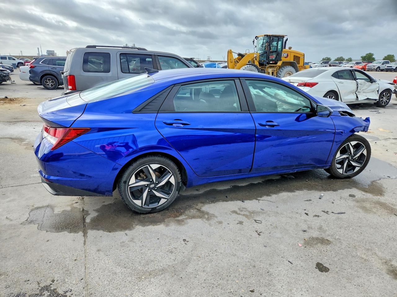 2023 HYUNDAI ELANTRA SEL photo 5