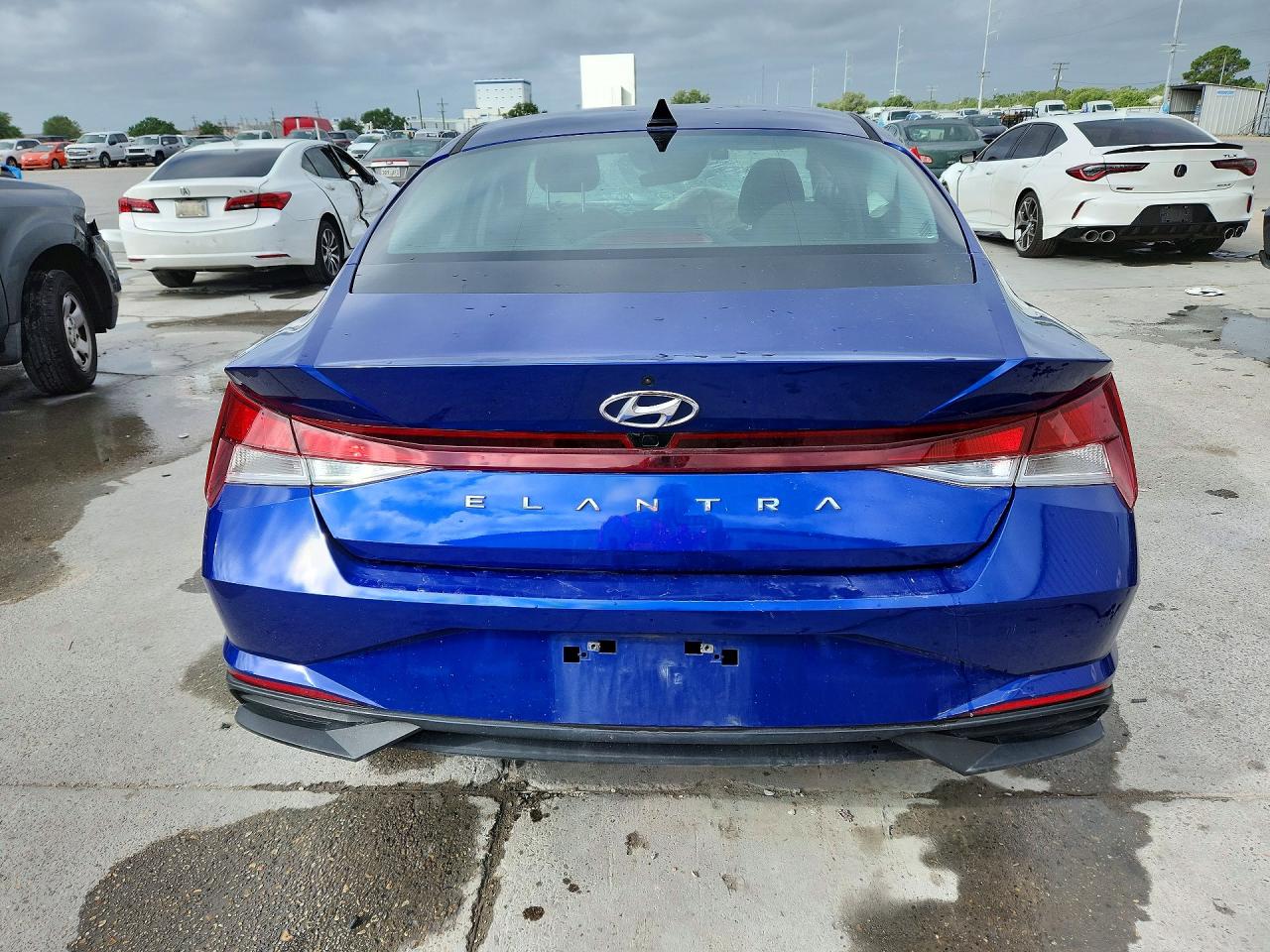 2023 HYUNDAI ELANTRA SEL photo 11