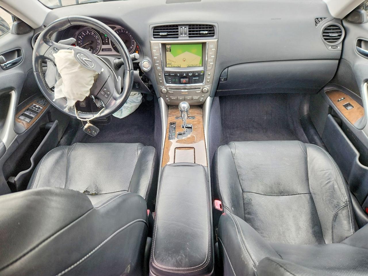 2010 LEXUS IS 250 photo 22