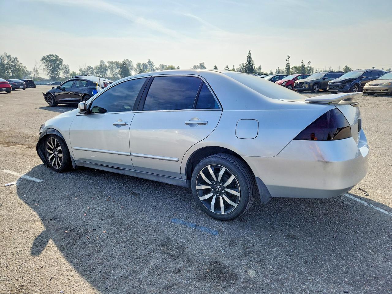 2007 HONDA ACCORD LX photo 3