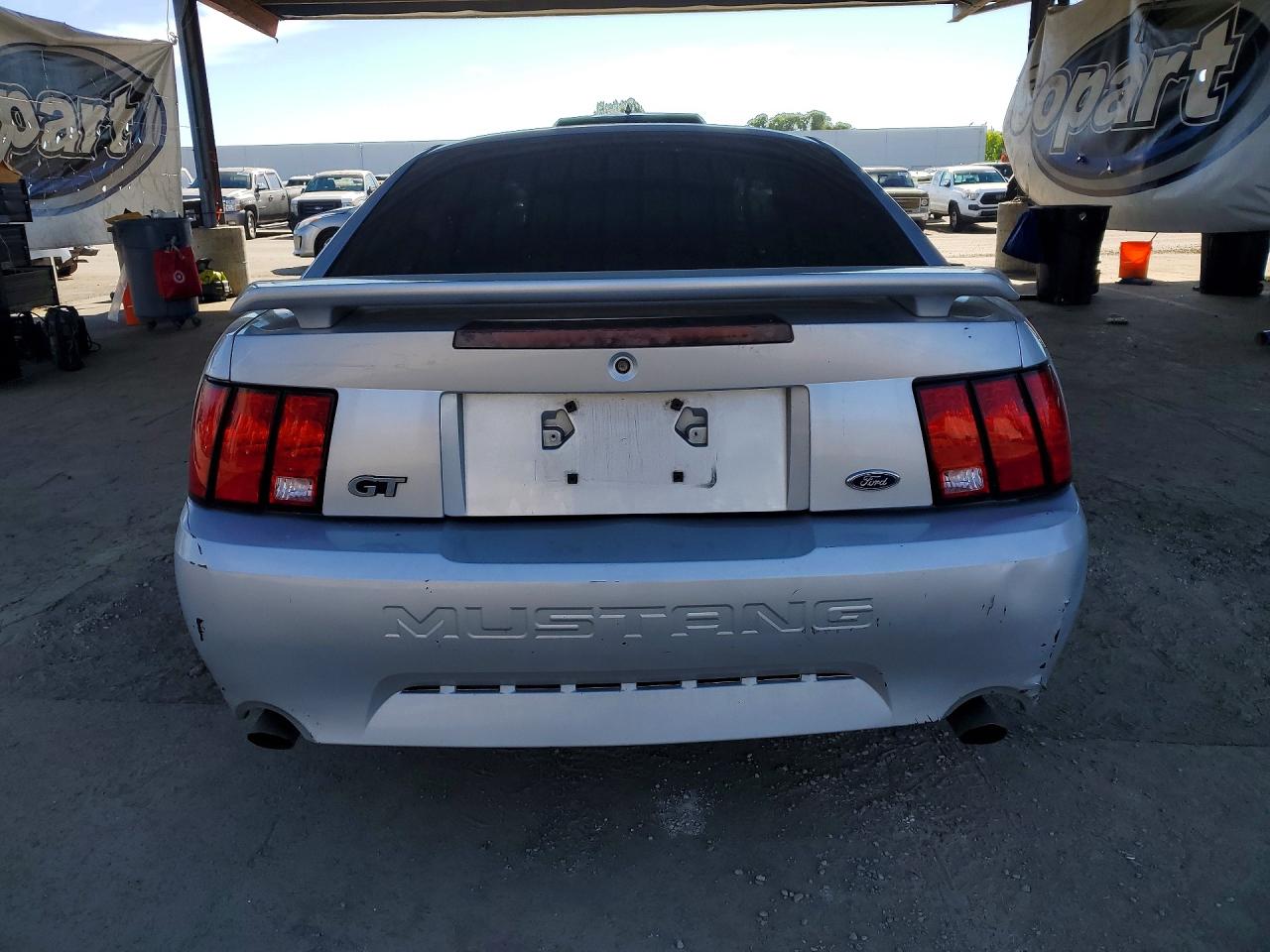 2004 FORD MUSTANG GT photo 11