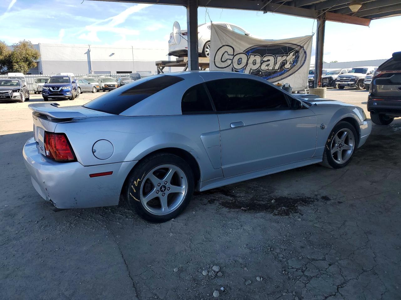 2004 FORD MUSTANG GT photo 5