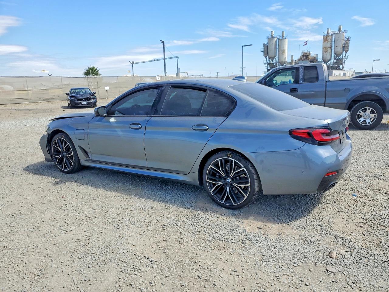 2021 BMW 530E photo 4