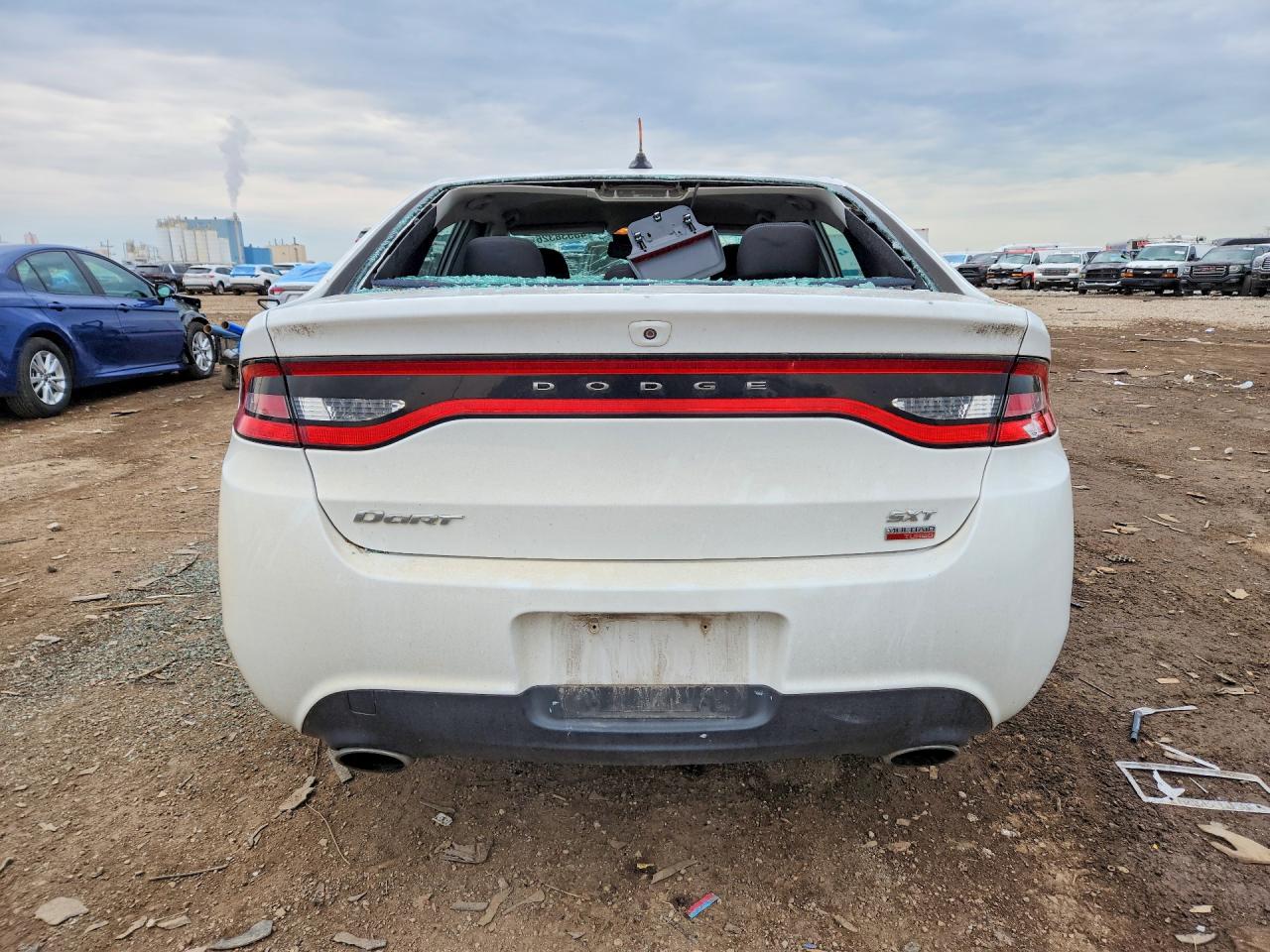 2013 DODGE DART SXT photo 6