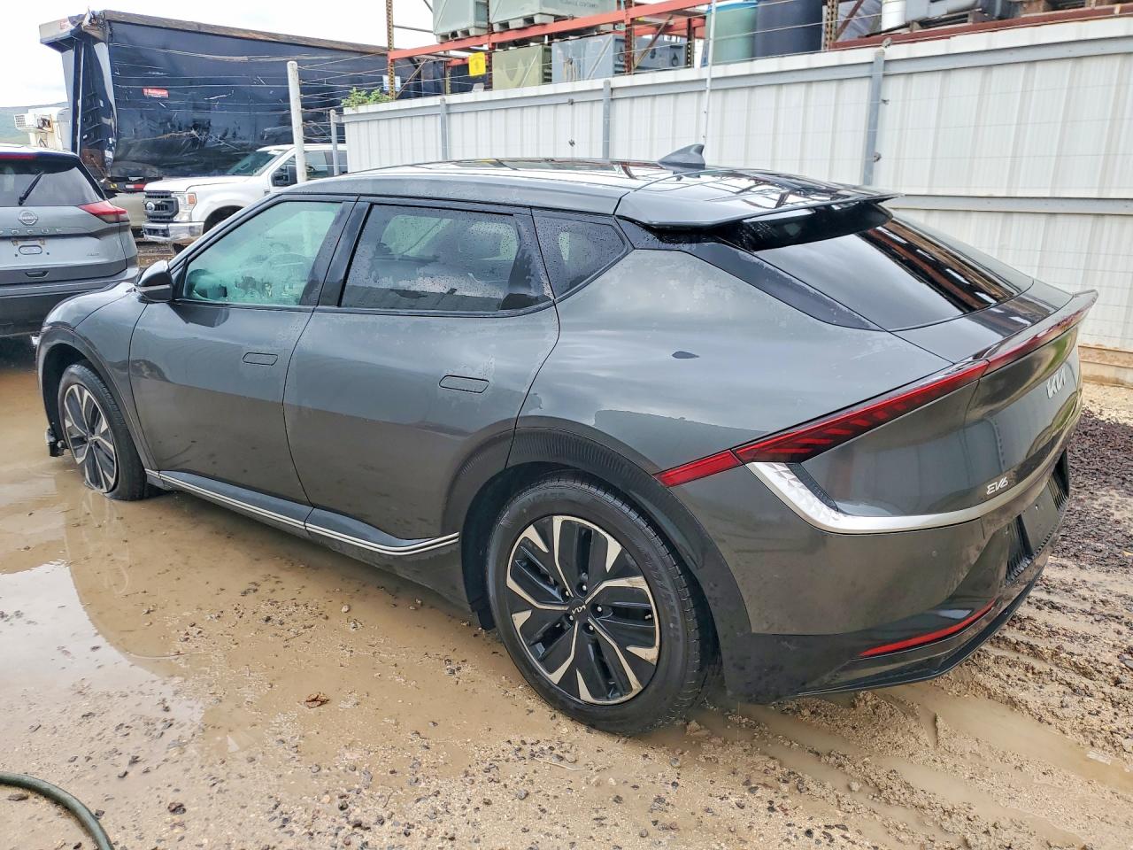 2024 KIA EV6 WIND photo 3